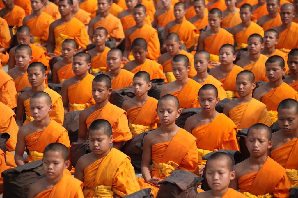 монахи тайланда